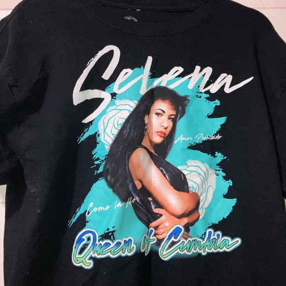 Official Selena Shirt - Picture 2 of 5